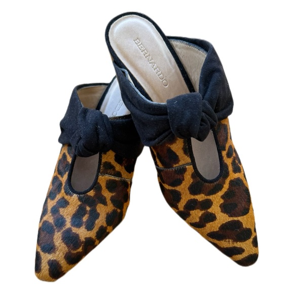 BERNARDO Finley Leopard-Print Slide Mules BRAND NEW Size 8 - Picture 3 of 11